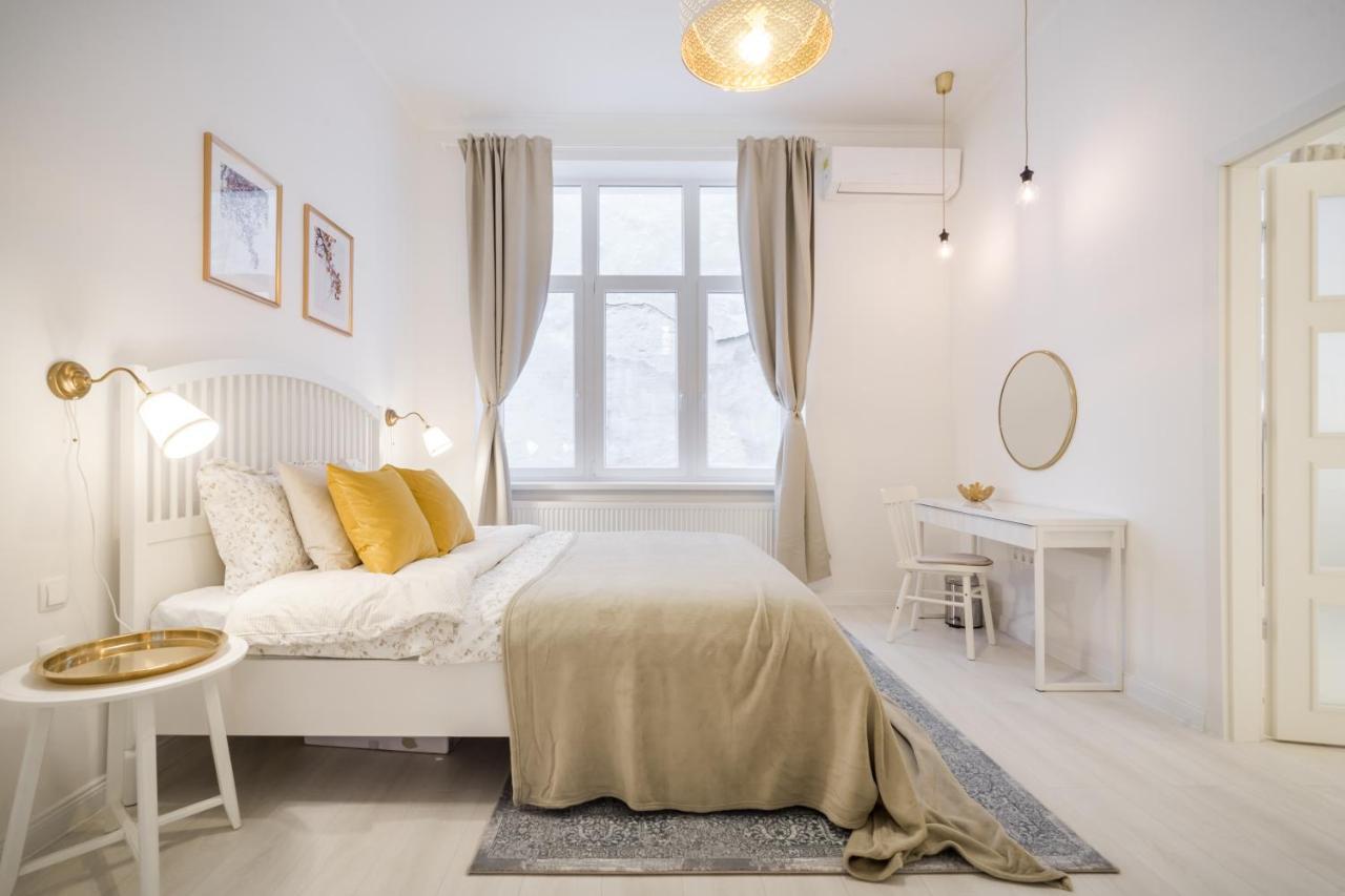 Bpr Lynx With A/c Apartment Budapest